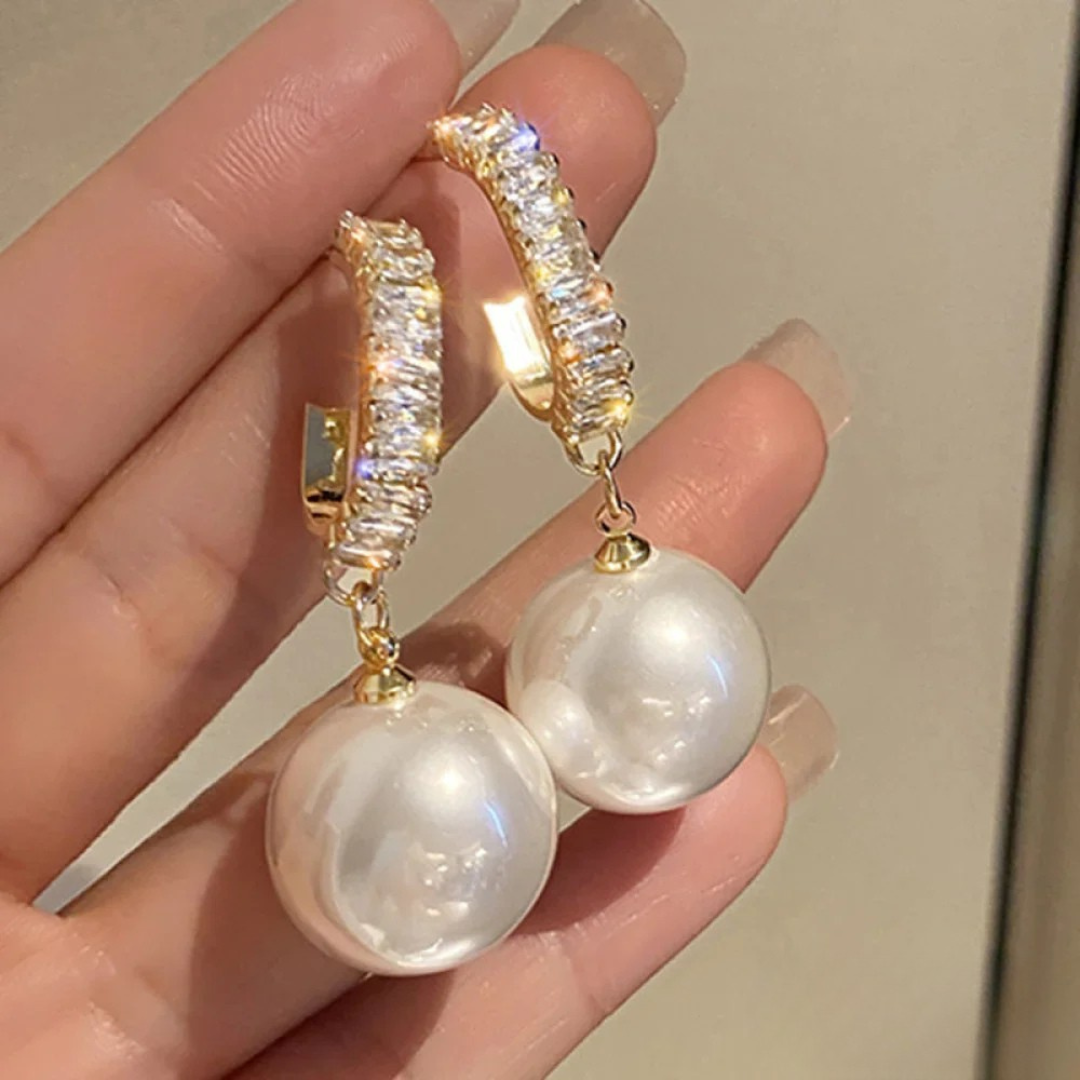 Élégantes Boucles d'Oreilles en Perles et Zircon