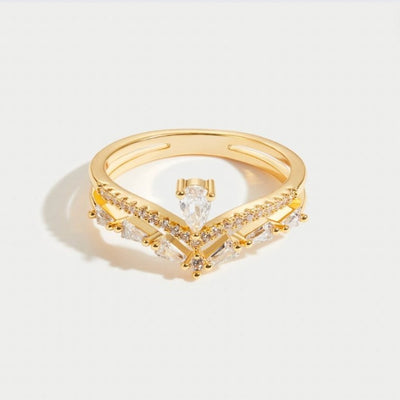 Aura - Élégante Bague en Cristal