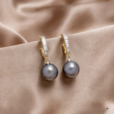 Élégantes Boucles d'Oreilles en Perles et Zircon