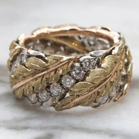 Exclusive Vintage Ring in Gold and Diamonds