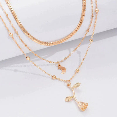 Collier Pendentif en Or avec Rose et Lune