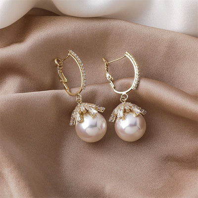Malia Perle Earrings