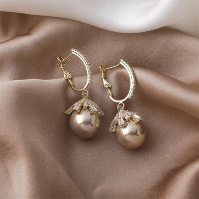 Malia Perle Earrings