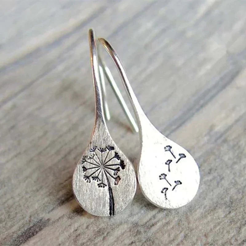 Boucles d'oreilles uniques en argent avec motif de feuille de pissenlit