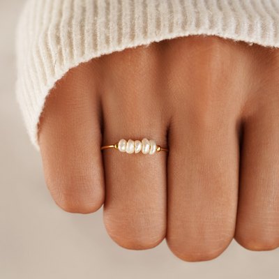 Grace - Bague en perles naturelles