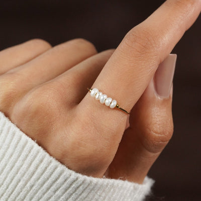 Grace - Bague en perles naturelles