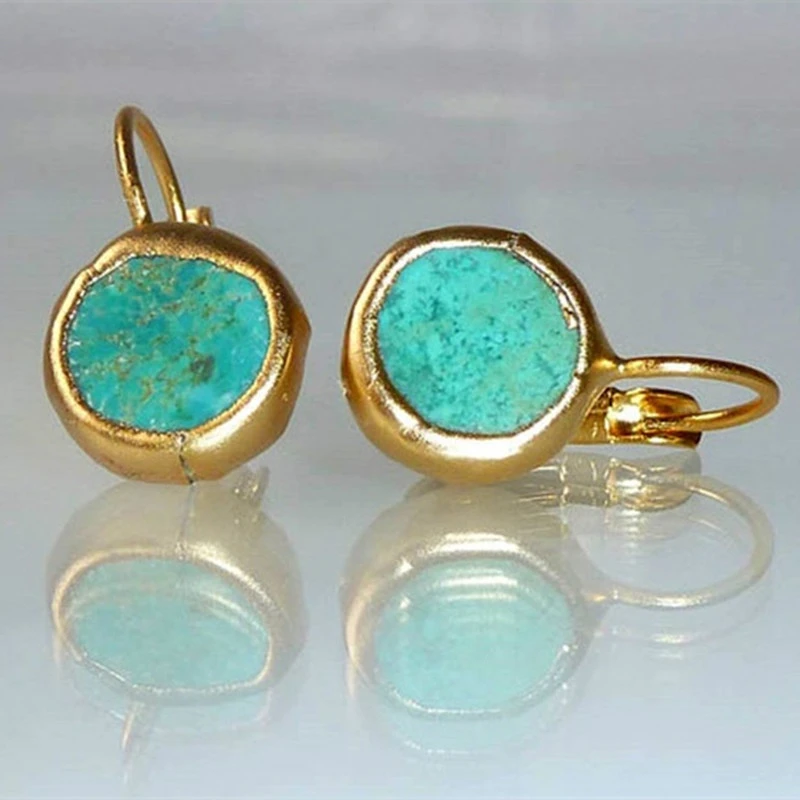 Boucles d'oreilles en or avec finition turquoise