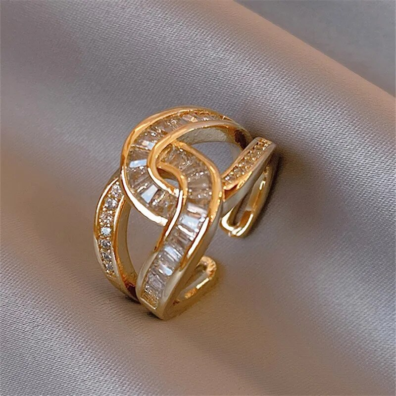 Unité - Bague Élégante Ajustable avec Détail Noué