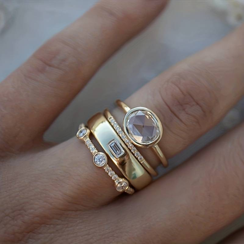 Ensemble de Bagues Rétro en Or avec Zirconia
