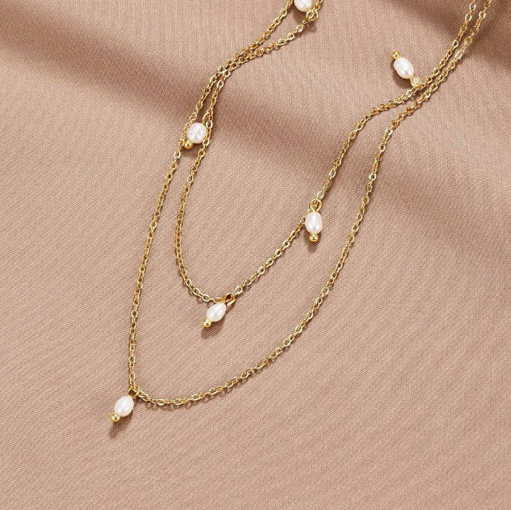 Collier superposé avec goutte de perle Kay