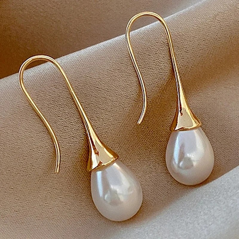 Helena Boucles d'oreilles en perles intemporelles